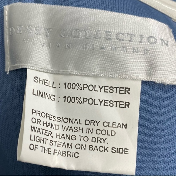 NWT | Dessy Collection Off-the-Shoulder Notch Trumpet Gown Style 3038 Size 0 - Picture 3 of 9